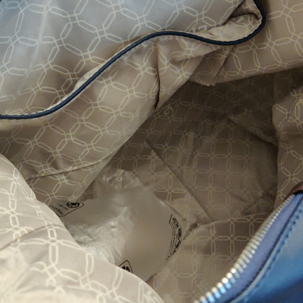 Bag - Picture 3 of 5